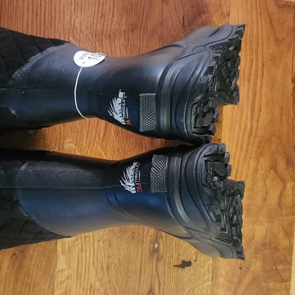 Waterproof Snow and Mud Boots - Picture 5 of 9